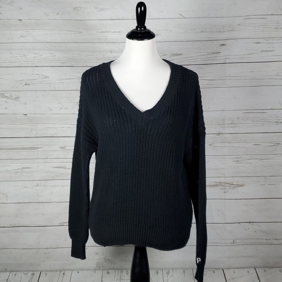 PINK Victoria's Secret Sweaters - Victoria's Secret Pink thick knit v-neck s…